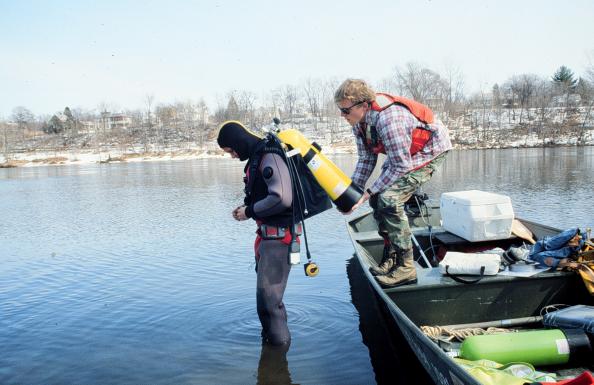 SCUBA diving at Holyoke Dam, Connecticut R., shortnose sturgeon research, Brian Kynard, Phil Vinogradov, 1992